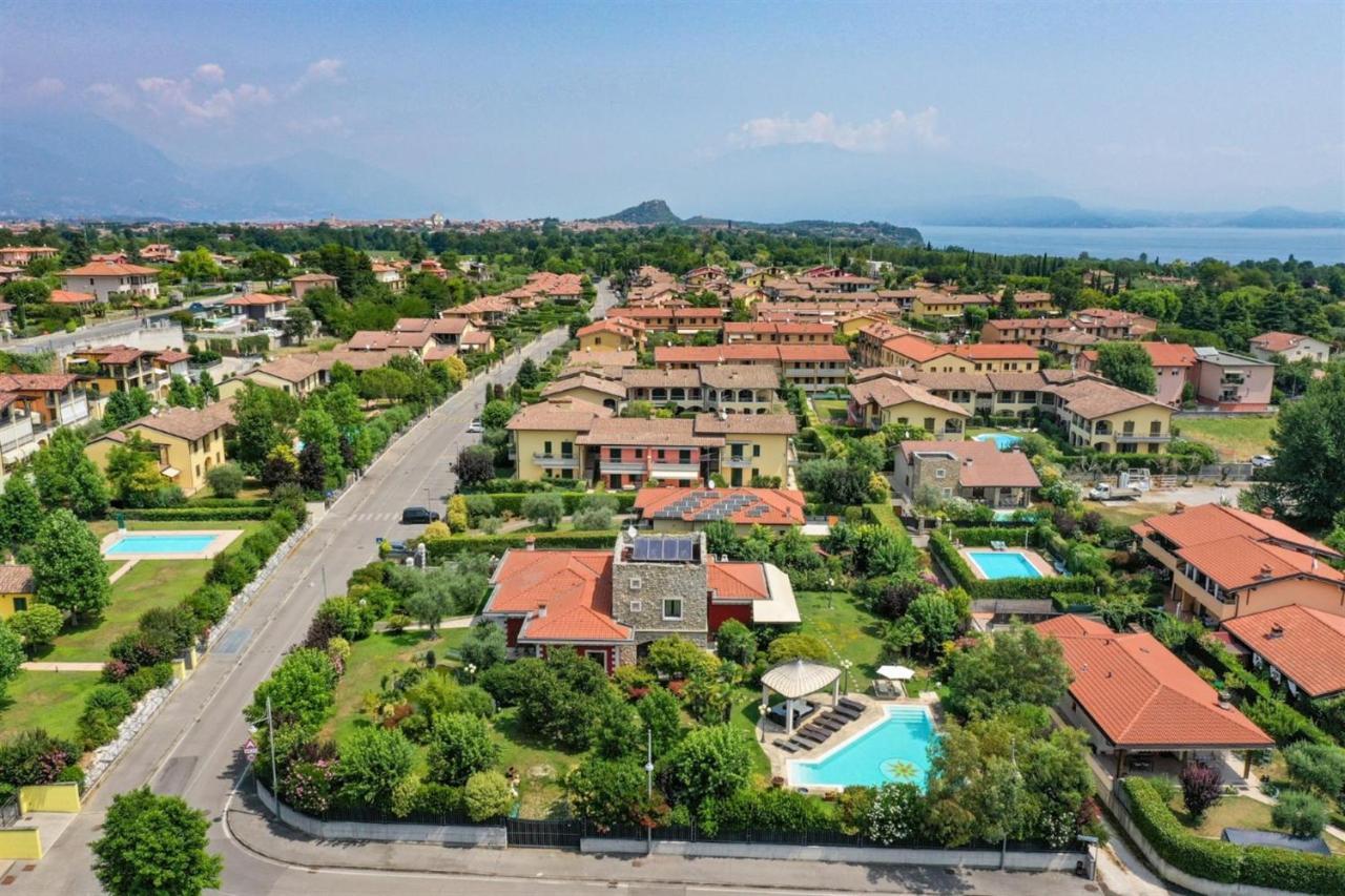 Private Luxury Villa With Pool Moniga del Garda Exterior photo